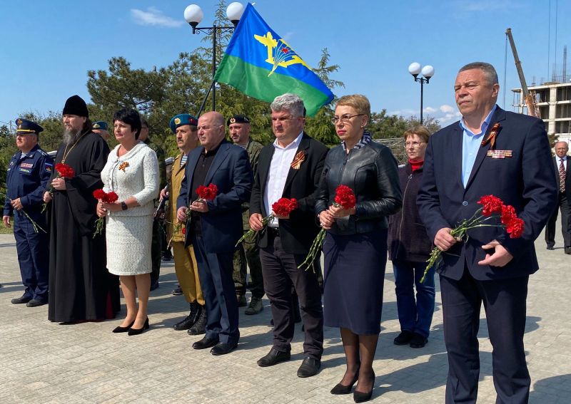 050522-митинг-возложение-стела-2-