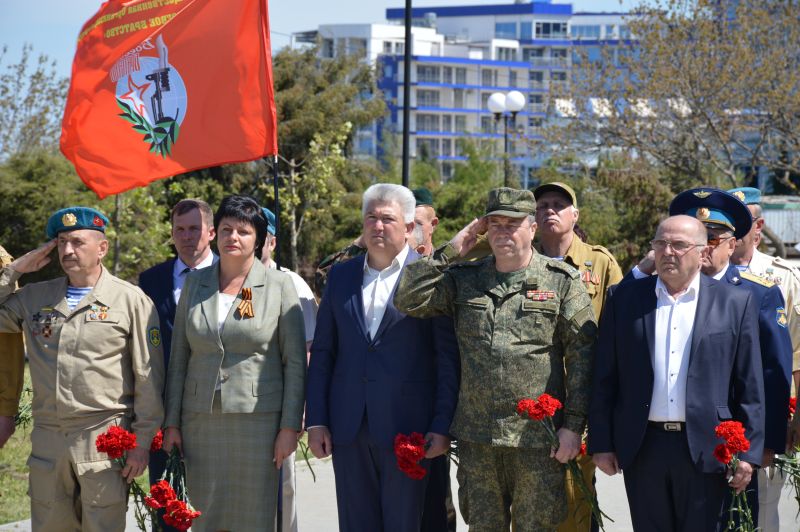 080521-возложение-аллея-героев-2