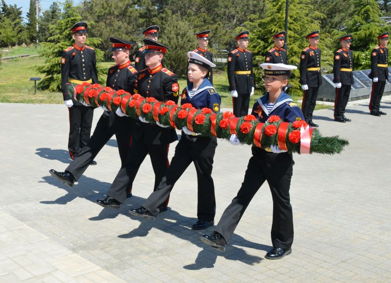 080521-возложение-аллея-героев-5