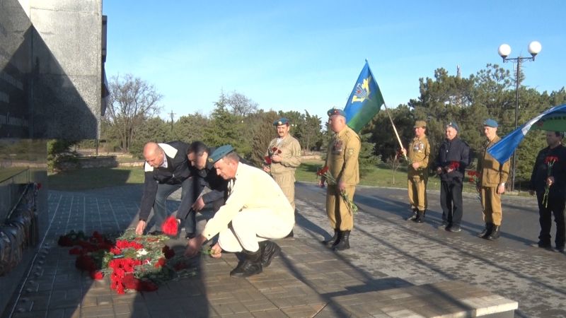 141220-возложение-2