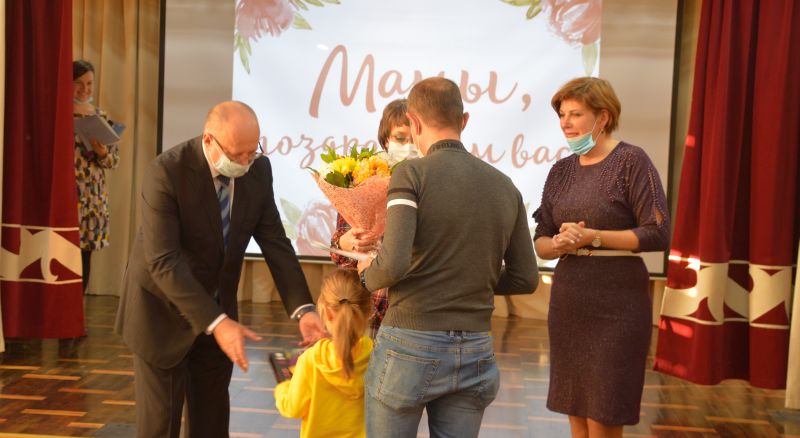 271120-круглов-мамы-1